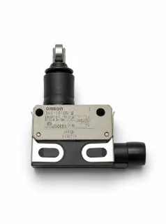 OMRON D4E-1E10N-M endestop